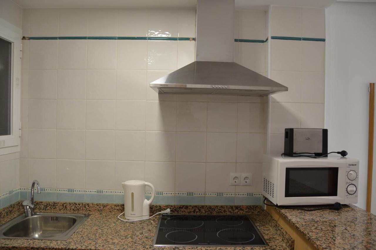 Apts Ara With Pool เบนิดอร์ม ภายนอก รูปภาพ