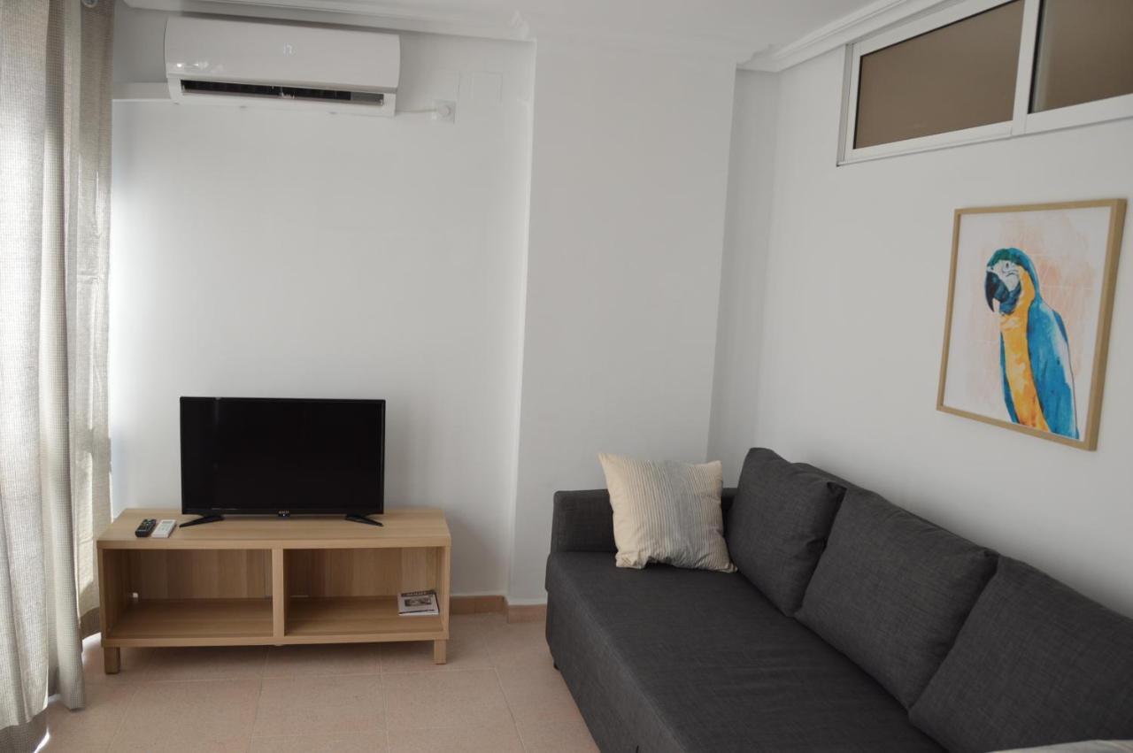 Apts Ara With Pool เบนิดอร์ม ภายนอก รูปภาพ